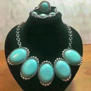 Beautiful‎ Blue Piece